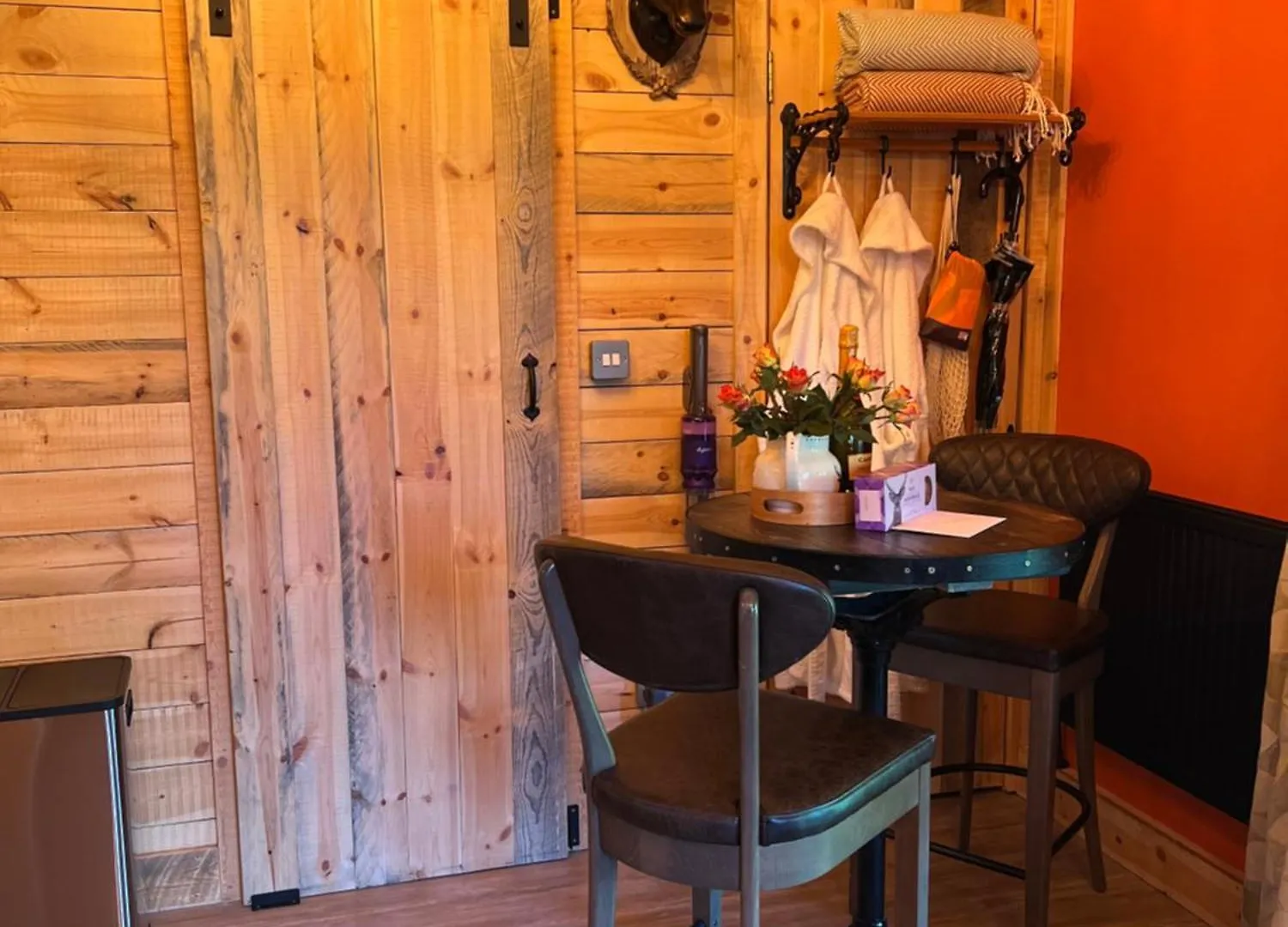 Deer View Cabin - Woodland, Beaches And Hot Tub 킹스턴어폰헐